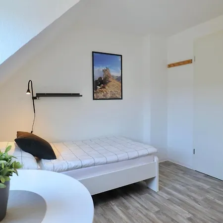 Bege Apartments: Business Quarters